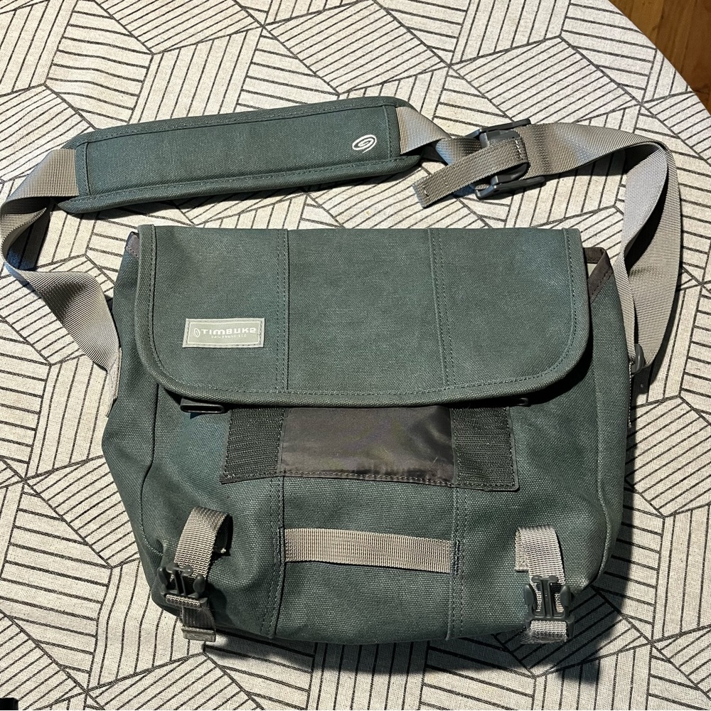Canvas Messenger Bag